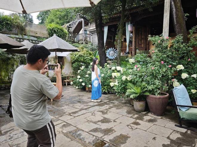 留量”艺术扎根结出“金果子”开元棋牌app凤阳邑流量变“(图3) 留量”艺术扎根结出“金果子”开元棋牌app凤阳邑流量变“(图3)